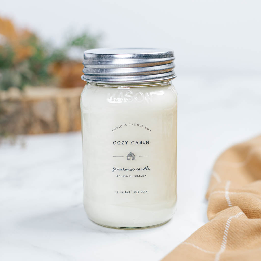 Cozy Cabin soy spa candle