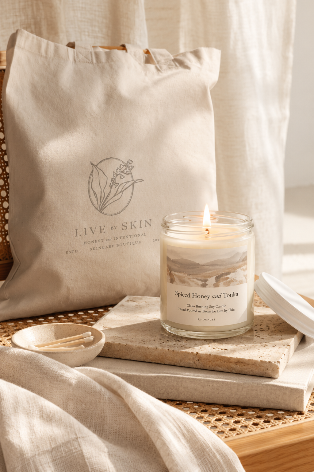 Live by Skin Spiced Honey and Tonka soy candle